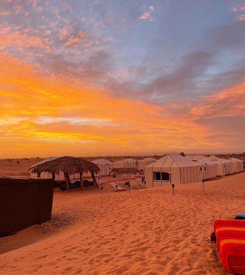 Merzouga Desert Luxury Camp Экстерьер фото